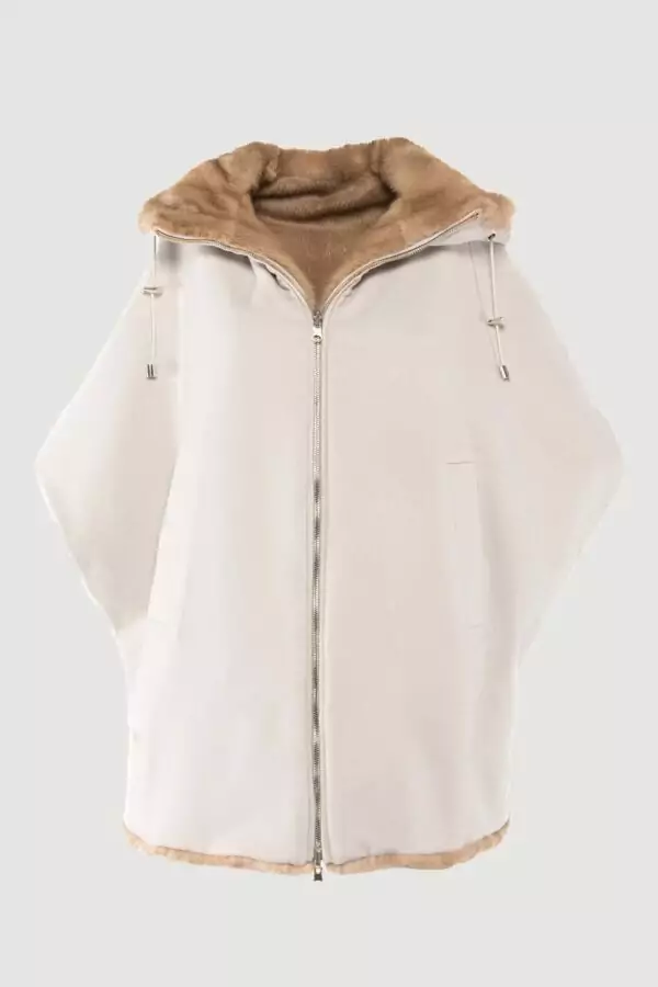 Cashmere vest and light pastel mink