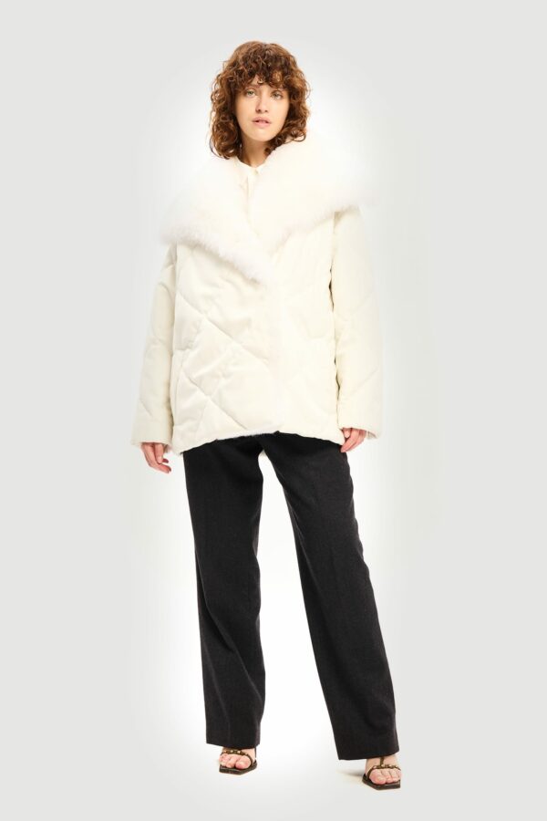 White cachemire down jacket