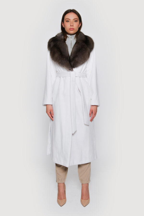 Coat in white mink and sable smoke