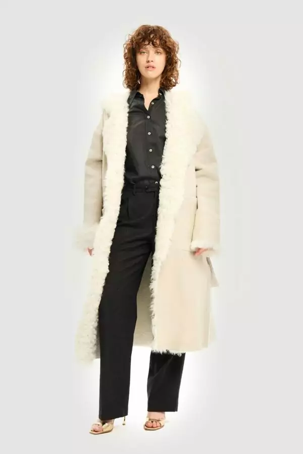 Shearling ecru peach lacoon coat