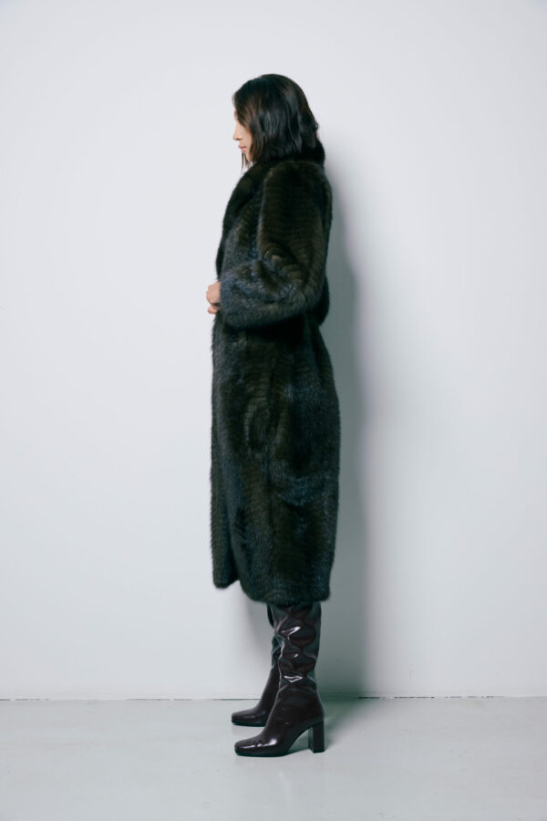 Sable threaded coat